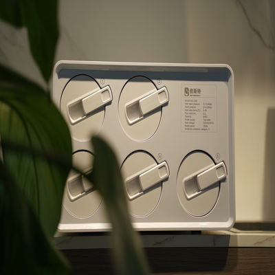 etapa del sistema 7 del filtro del agua potable de la ósmosis 50Hz debajo del dispensador del agua del fregadero