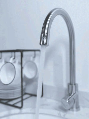 Fabricante de burbujas micro nano ultrafinas de latón sólido de alta calidad para limpieza de la piel con conexión directa de agua del grifo